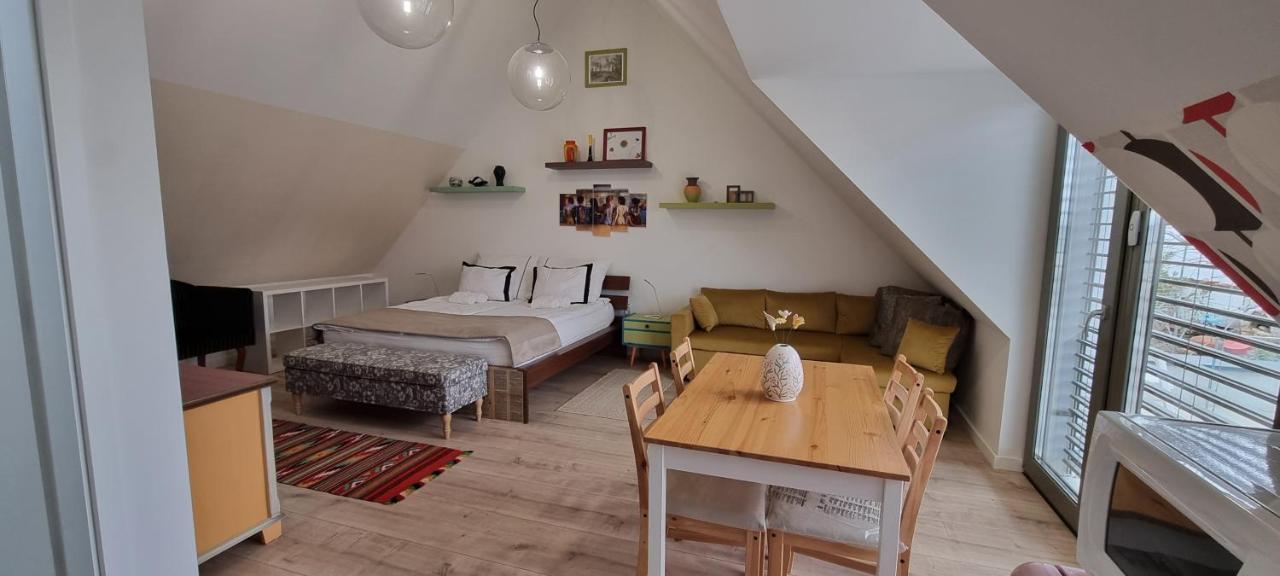 Vankoska Apartman ตีฮานี ภายนอก รูปภาพ
