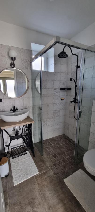 Vankoska Apartman ตีฮานี ภายนอก รูปภาพ